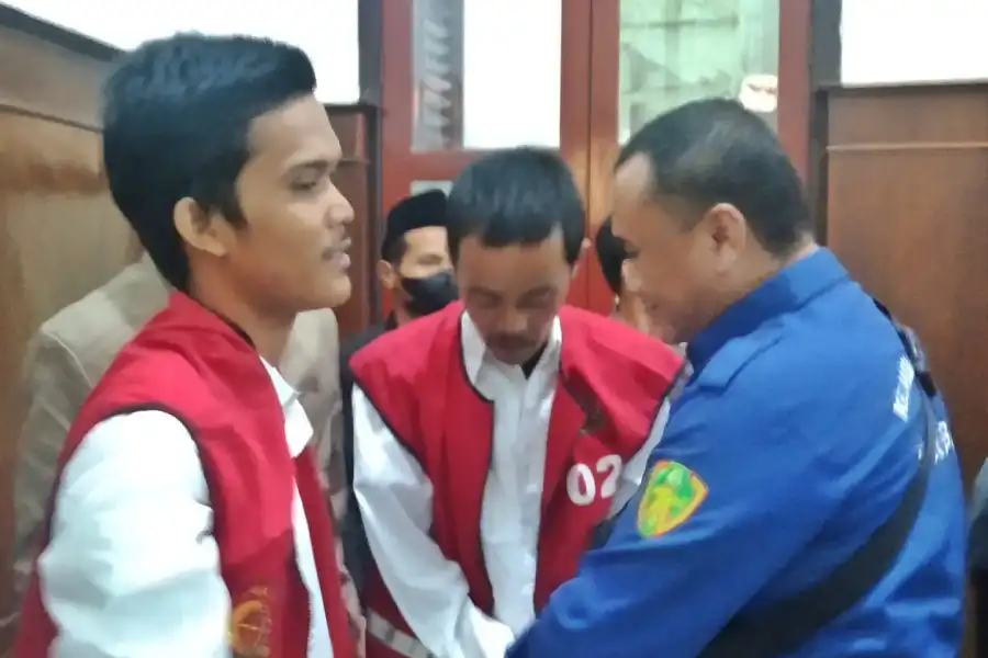 sidang-dugaan-pemerasan-kadindik-jatim,-hakim-kritik-polisi-tak-tangkap-pemberi-uang