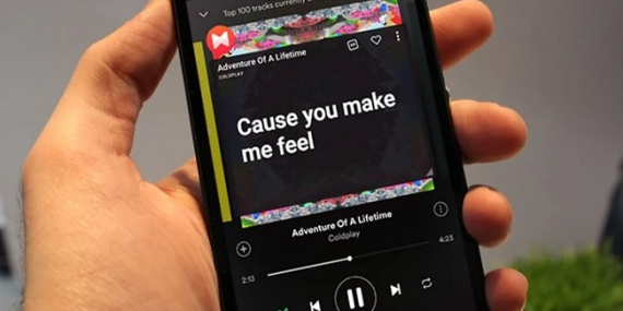 Cara Menampilkan Lirik Lagu di HP Android dengan Mudah