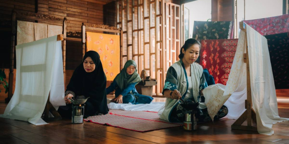 Berbasis Komunitas, Astra Perkuat Ekosistem Batik Berkelanjutan di Singkawang