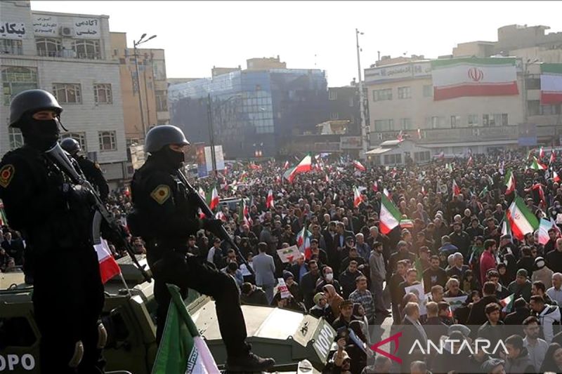 warga-eropa-diperingatkan-untuk-segera-tinggalkan-iran