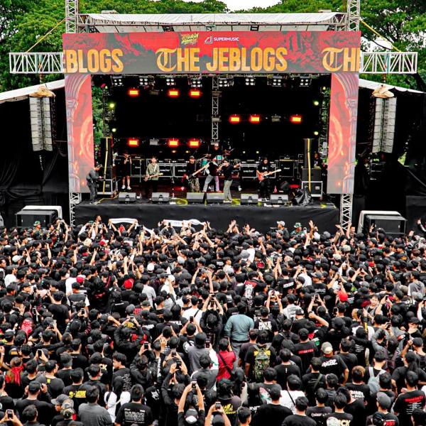 menyambut-generasi-baru:-tafsir-sosial-atas-lagu-“sambutlah”-karya-the-jeblogs