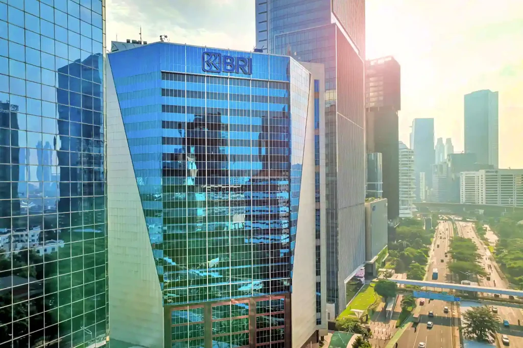 pantau,-saham-komoditas-diserap,-bank-besar-dilepas
