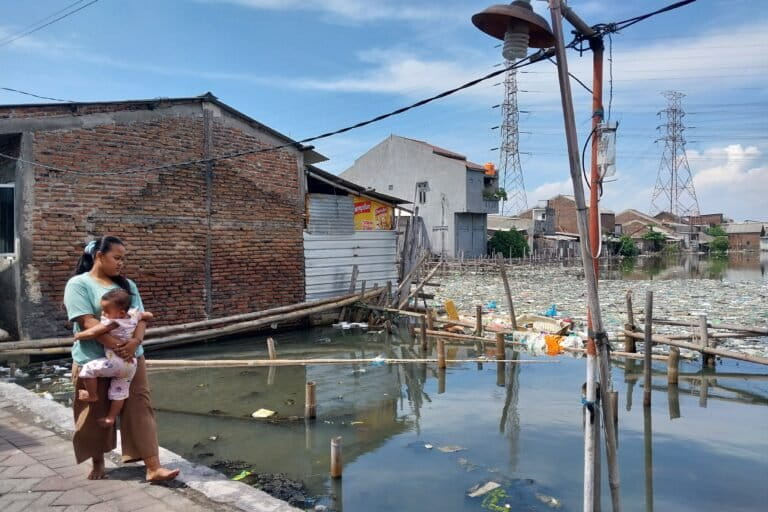 mengurai-persoalan-sampah-di-pesisir-semarang