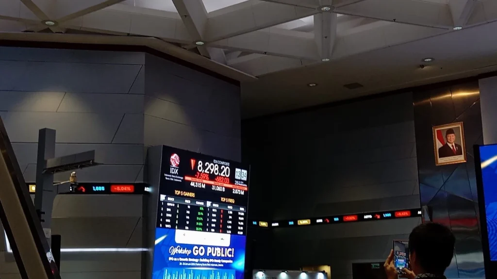 purbaya-beber-ada-perintah-tak-tertulis-larang-asuransi-taruh-uang-di-saham