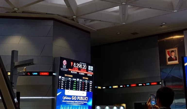 purbaya-beber-ada-perintah-tak-tertulis-larang-asuransi-taruh-uang-di-saham