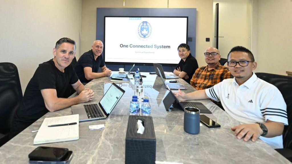 harmonisasi-timnas-dan-kompetisi:-john-herdman-gelar-pertemuan-strategis-dengan-i.league