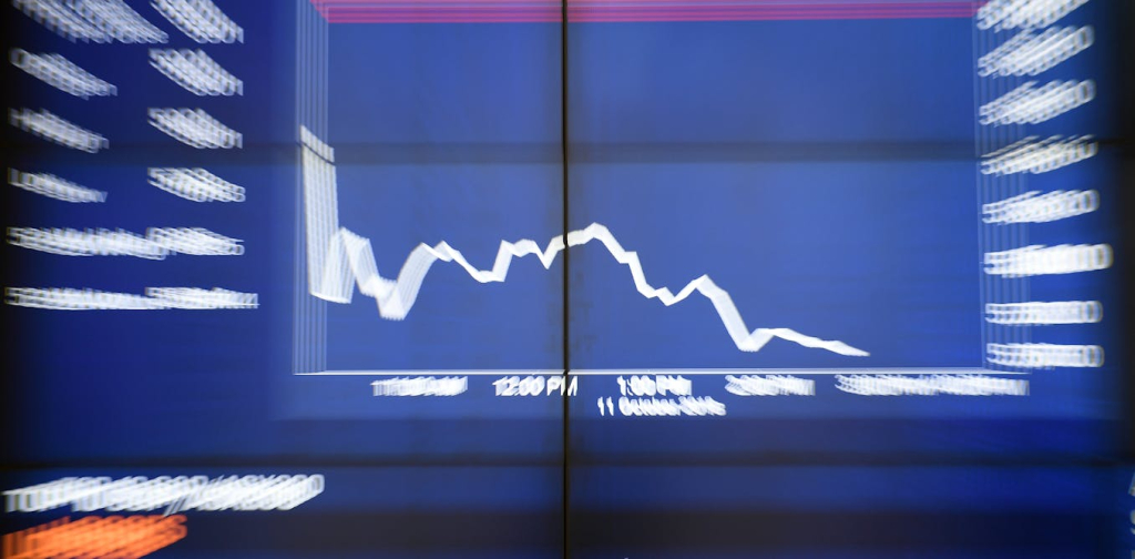 asic-flags-$40-million-in-refunds-after-review-of-risky-financial-products