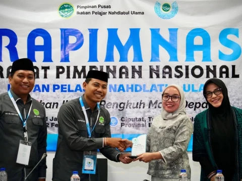 wamenkop-ukm-dorong-kader-ipnu-jadi-aktor-utama-kemandirian-ekonomi-lewat-koperasi