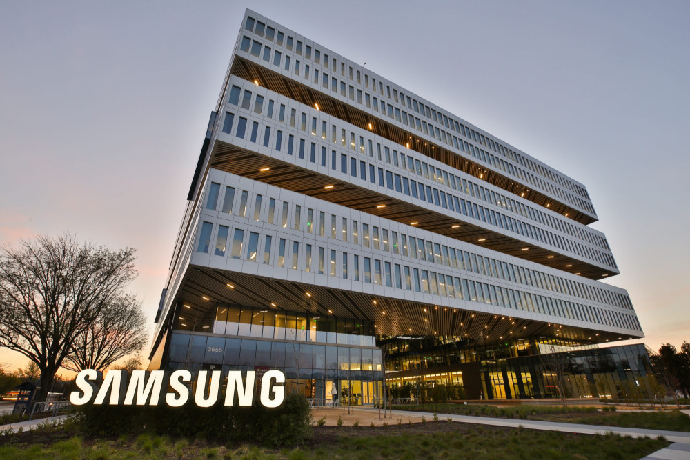 samsung-uji-baterai-hp-20.000-mah-berbasis-silicon-carbon,-daya-tahan-jadi-sorotan