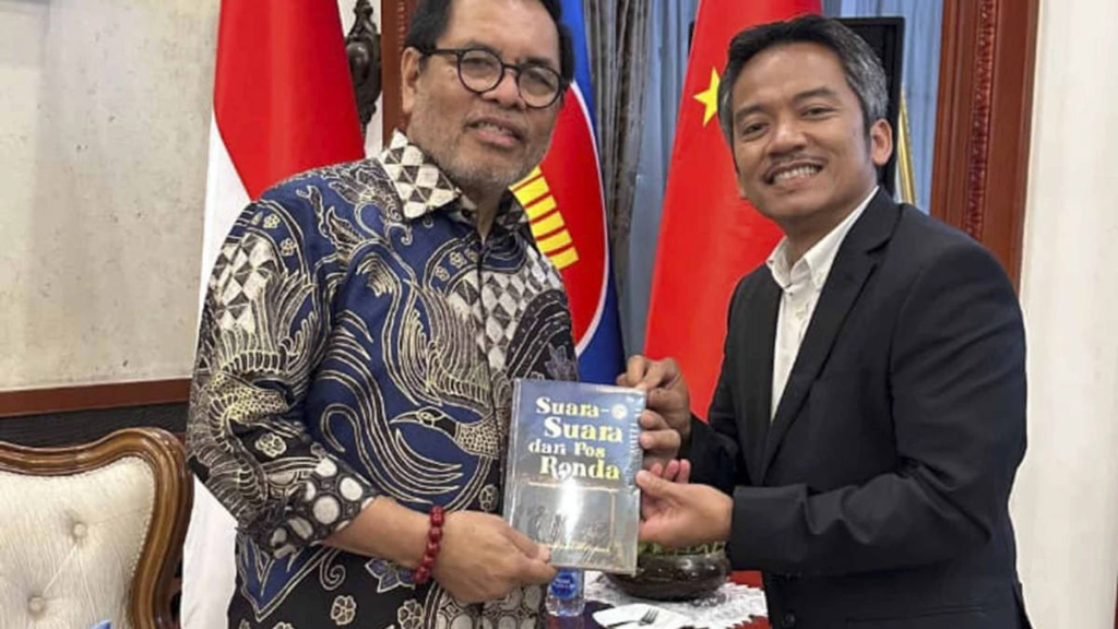 keren!-taufiq-supriadi,-ketua-rt-malaka-jaya-yang-rancang-kolam-lele-di-selokan-ternyata-asn