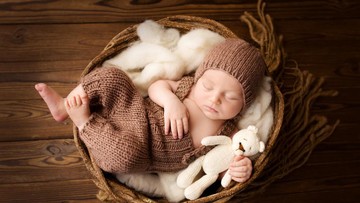 300-nama-bayi-laki-laki-islami-yang-keren-3-kata-dengan-awalan-kata-a-dan-artinya