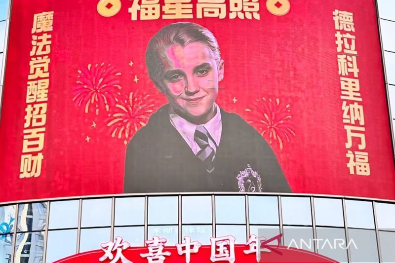 karakter-serial-harry-potter-jadi-tren-dekorasi-imlek-di-china