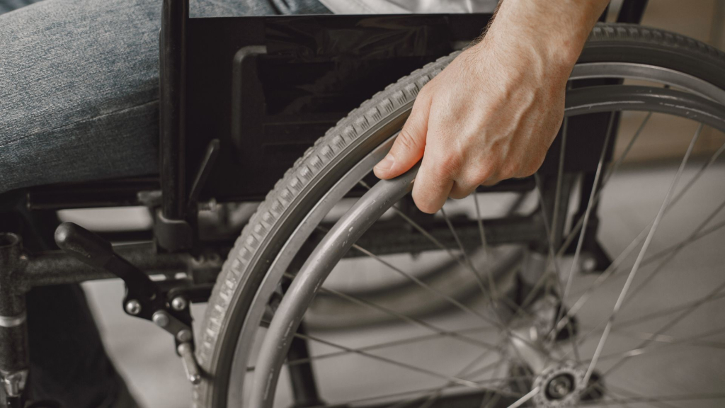 survei-membuktikan-kampus-di-indonesia-belum-ramah-disabilitas