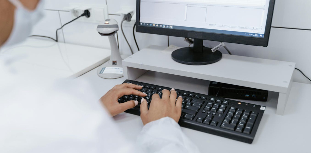 bpjs-jutaan-warga-terputus:-pembaruan-data-atau-eliminasi-hak-warga?