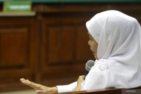 khofifah-bantah-ada-fee-30-persen-dana-hibah-dprd-jatim