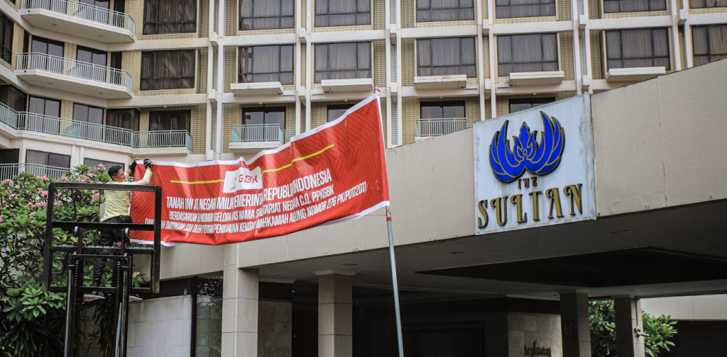 konflik-lahan-hotel-sultan:-benarkah-hgb-rawan-sengketa-bahkan-diserobot-mafia-tanah?