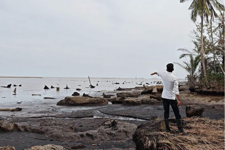 ketika-pulau-bengkalis-terus-terkikis