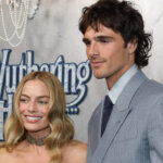 “wuthering-heights”-membagi-kritik-dan-penonton-dalam-debut-valentine-senilai-$50-juta