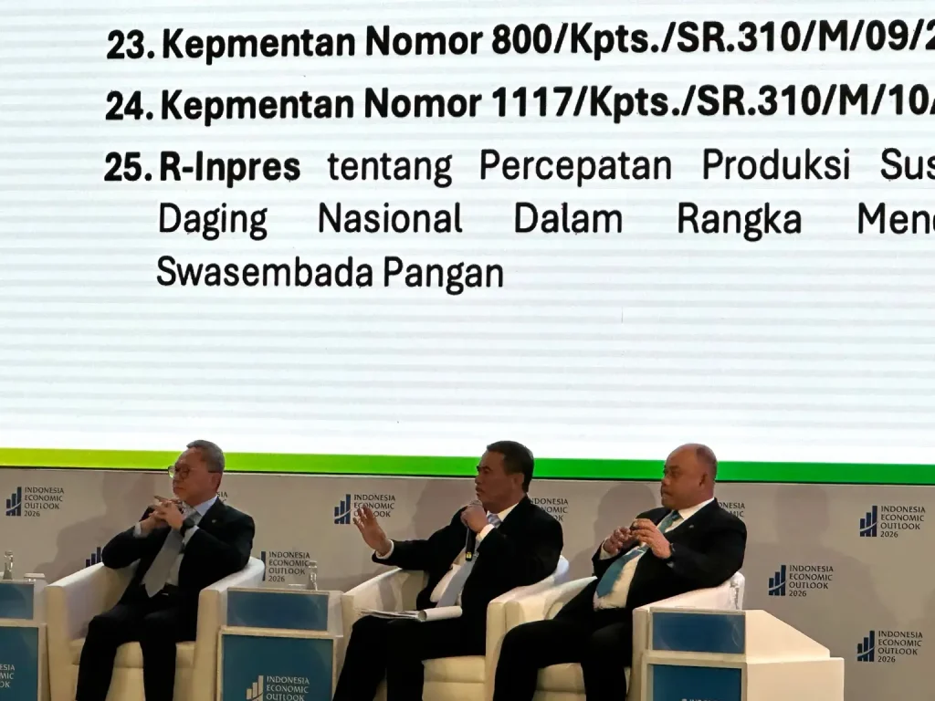 amran-klaim-produksi-beras-34,7-juta-ton,-sebut-stoknya-kini-tertinggi-sepanjang-sejarah