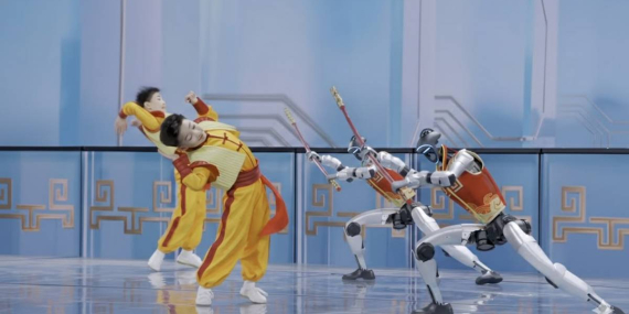 Robot-robot Penari di Beijing, dan Sinyal Abad Tiongkok Benar-Benar Sudah Datang