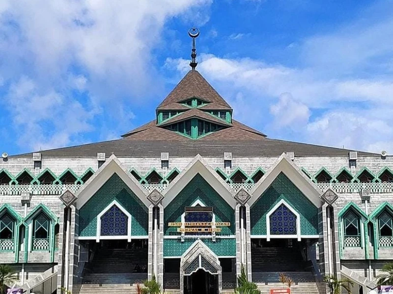 masjid-al-markaz-makassar-siapkan-1.200-porsi-buka-puasa-setiap-hari-selama-ramadan
