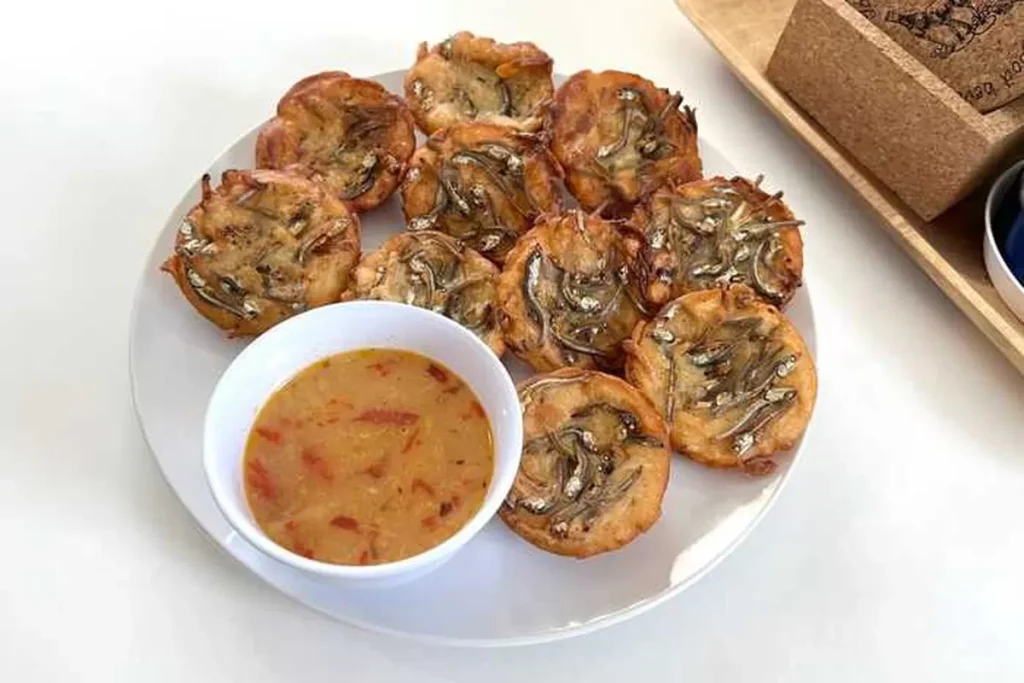 bakwan-sayur-teri:-renyahnya-kenangan-dapur-yang-selalu-menghangatkan-hati