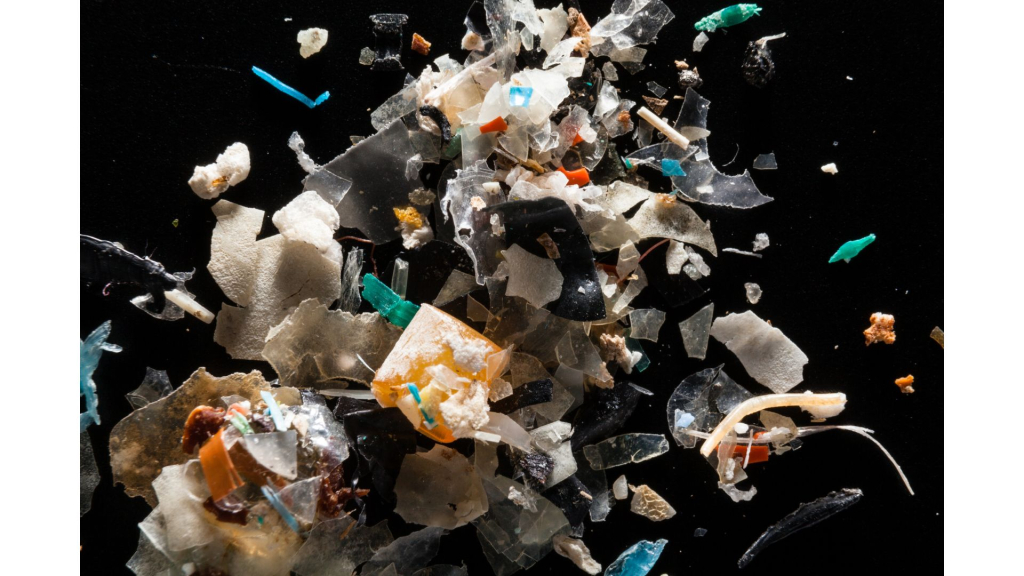 kutukan-sampah-plastik,-mikroplastik-masuk-darah-hingga-hinggap-di-ketuban