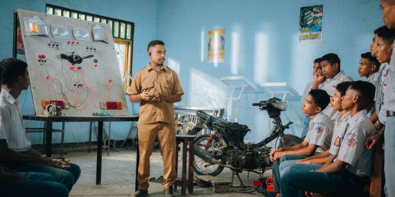 Astra Perkuat Vokasi, Ubah Tantangan Pendidikan di Kupang Menjadi Peluang Kerja