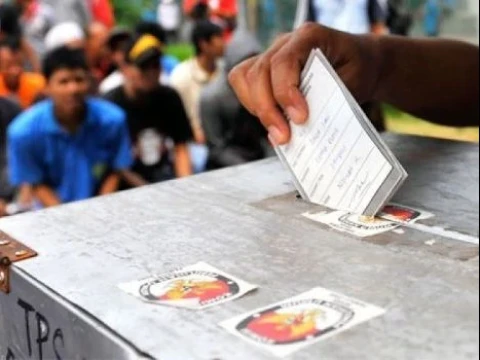 komisi-ii-dpr-libatkan-parpol-non-parlemen-dalam-pembahasan-ruu-pemilu