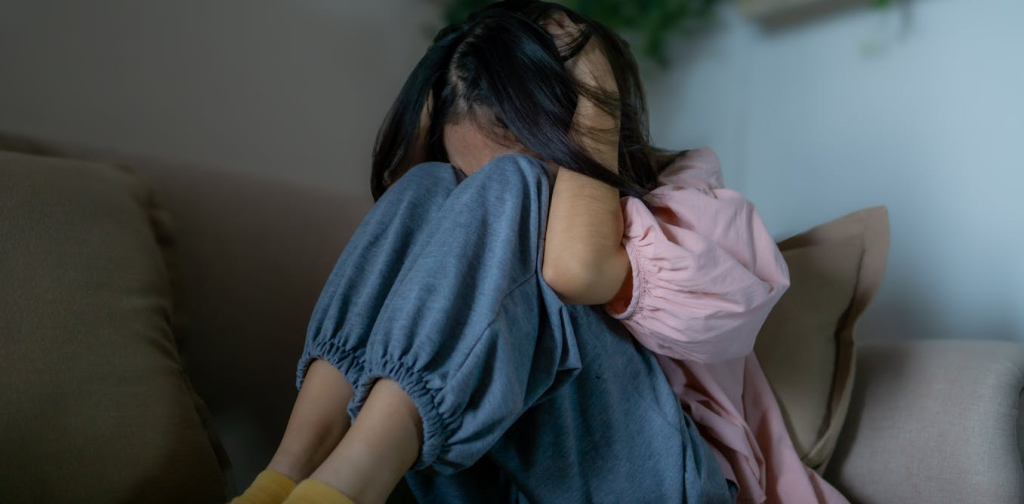 anak-rentan-bunuh-diri-karena-sulit-mengelola-emosi:-ada-terapi-khusus-untuk-meredamnya