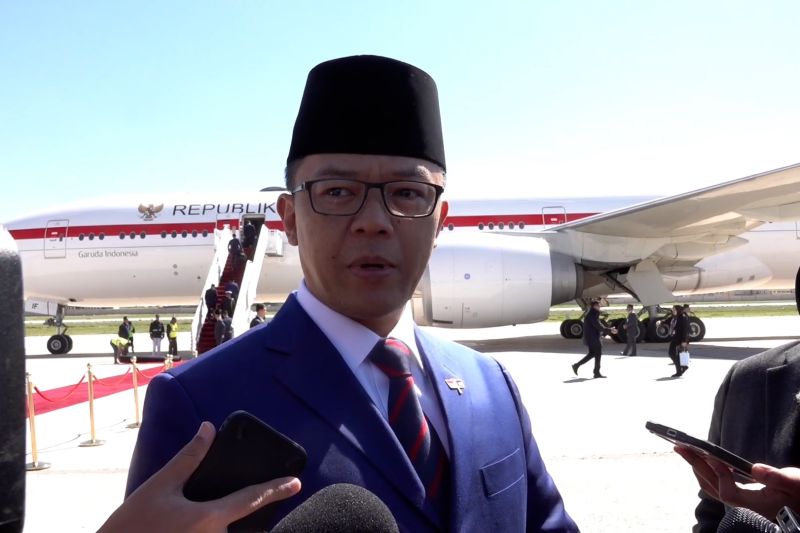 menlu:-yordania-siap-dukung-ri-untuk-kirim-pasukan-perdamaian-ke-gaza