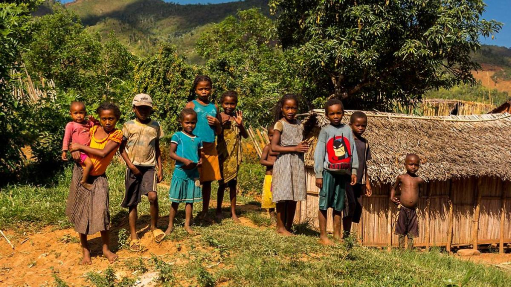 tahukah-anda-bahwa-penduduk-madagaskar-berbicara-dalam-dialek-yang-berakar-dari-kalimantan?