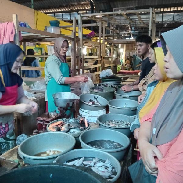 sampah-dan-puasa:-ironi-ramadhan-dan-konsumerisme