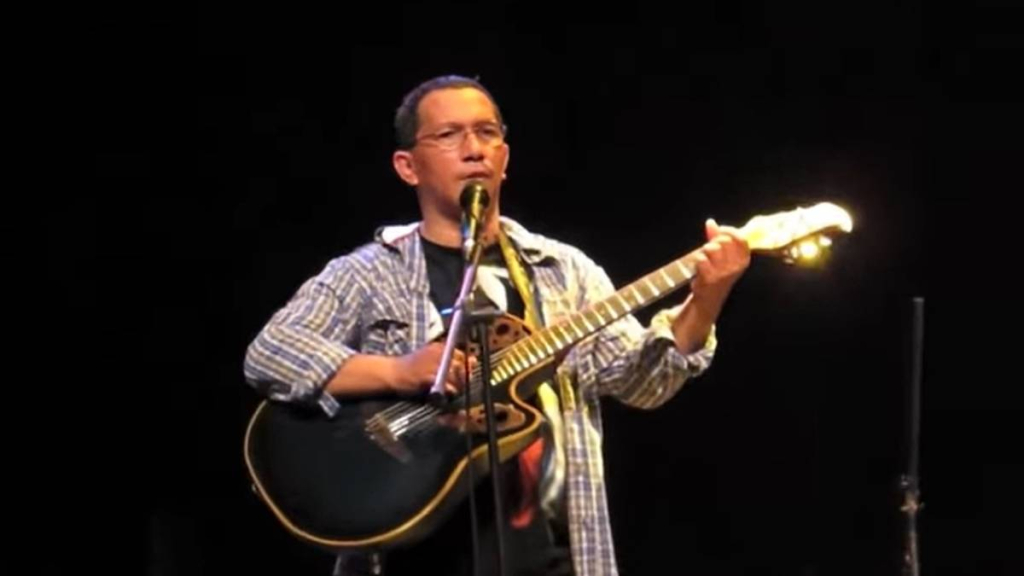 john-tobing-&-lagu-“darah-juang”-yang-mengalir-di-nadi-perjuangan-mahasiswa