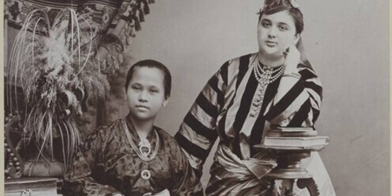 Saat Nyonya Belanda Menanggalkan Gaun demi Kebaya: Kisah Adaptasi di Tanah Jajahan