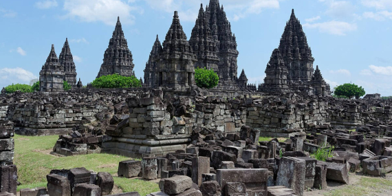 legenda-dewi-cantika-yang-diabadikan-di-candi-prambanan,-cerita-rakyat-dari-yogyakarta