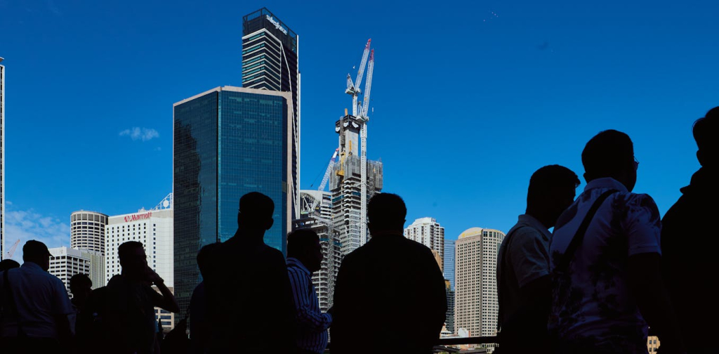 australian-economy-picks-up-speed,-but-managing-inflation-and-rates-is-getting-harder