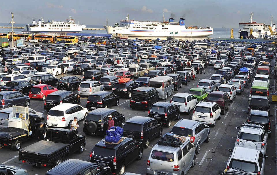 traveloka-ramadan-full-promo-2026:-mudik-hemat-ke-jawa-timur-mulai-rp500-ribu