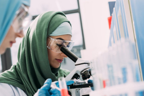 gaduh-lpdp:-mengapa-pilihan-penerima-beasiswa-untuk-tak-pulang-sangat-rasional?