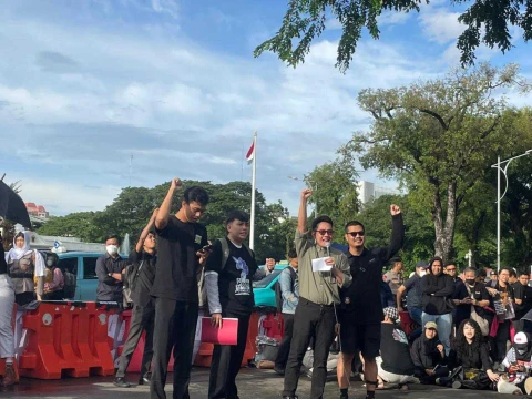 delpedro-marhaen-gugat-pasal-penghasutan-dan-berita-bohong-dalam-kuhp-ke-mk