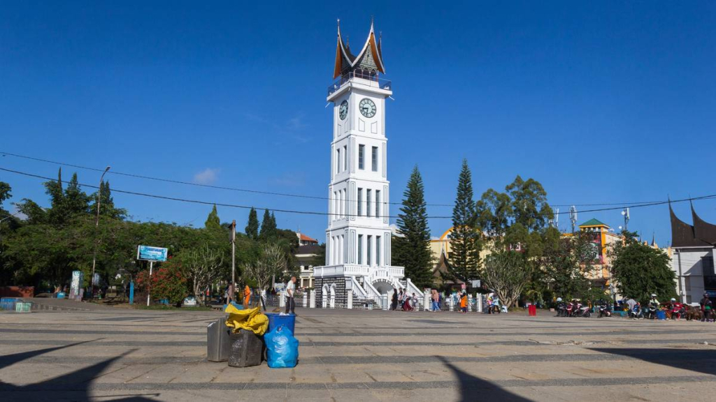 bukittinggi:-kota-kecil-di-sumatra-barat-yang-pernah-jadi-ibu-kota-indonesia