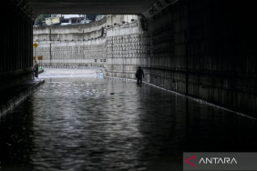 minggu-sore,-banjir-masih-rendam-115-rt-dan-16-jalan-jakarta