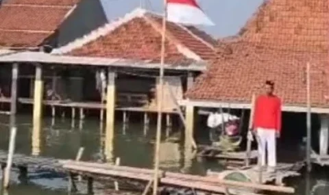 tolak-proyek-tanggul-laut-raksasa,-walhi:-solusi-palsu