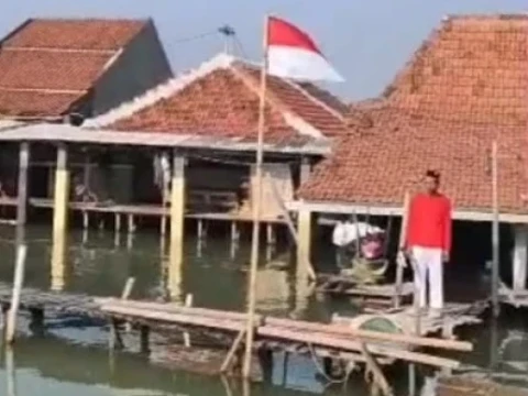 tolak-proyek-tanggul-laut-raksasa,-walhi:-solusi-palsu