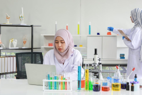 nasib-perempuan-peneliti-di-indonesia:-mesti-berjuang-ekstra-untuk-raih-legitimasi-publik