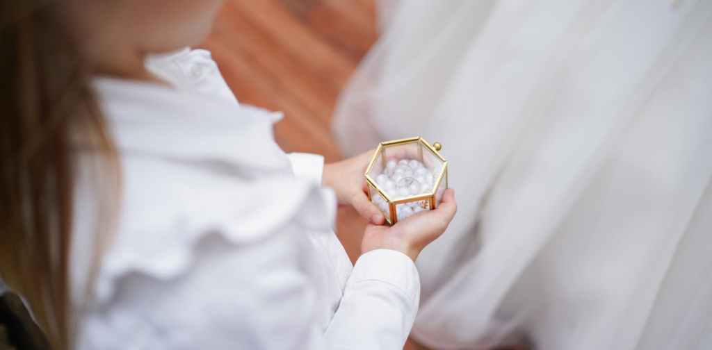 ‘child-grooming’:-kejahatan-berbasis-relasi-kuasa-yang-membahayakan-anak