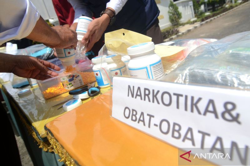 penyalahgunaan-tramadol-bisa-sebabkan-gelisah-hingga-tremor