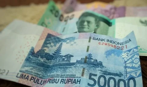 zakat-fitrah-dengan-uang,-bolehkah?