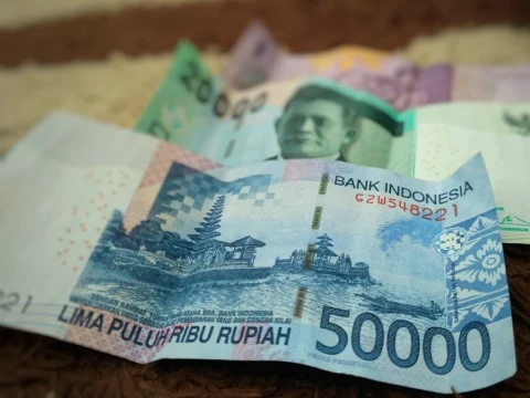 zakat-fitrah-dengan-uang,-bolehkah?