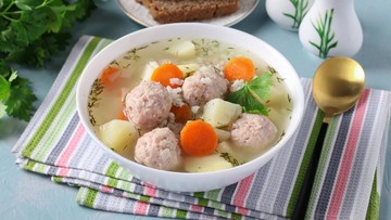 5-resep-sup-enak,-simpel-dan-sehat-untuk-menu-sahur-ibu-hamil